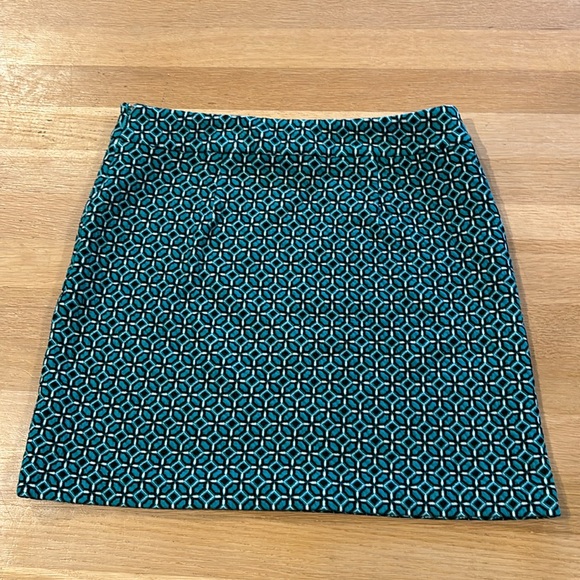 Loft teal and black patterned skirt - Picture 2 of 2